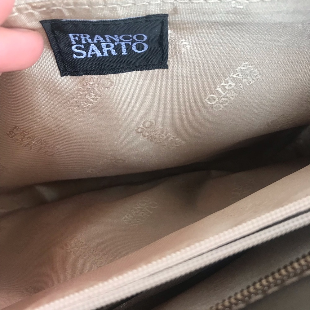 Bag - Picture 2 of 4